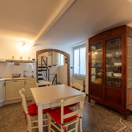 Acquario A 5 Min - Jacuzzi E Vista Sui Vicoli Appartement Genua