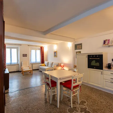 Acquario A 5 Min - Jacuzzi E Vista Sui Vicoli Appartement